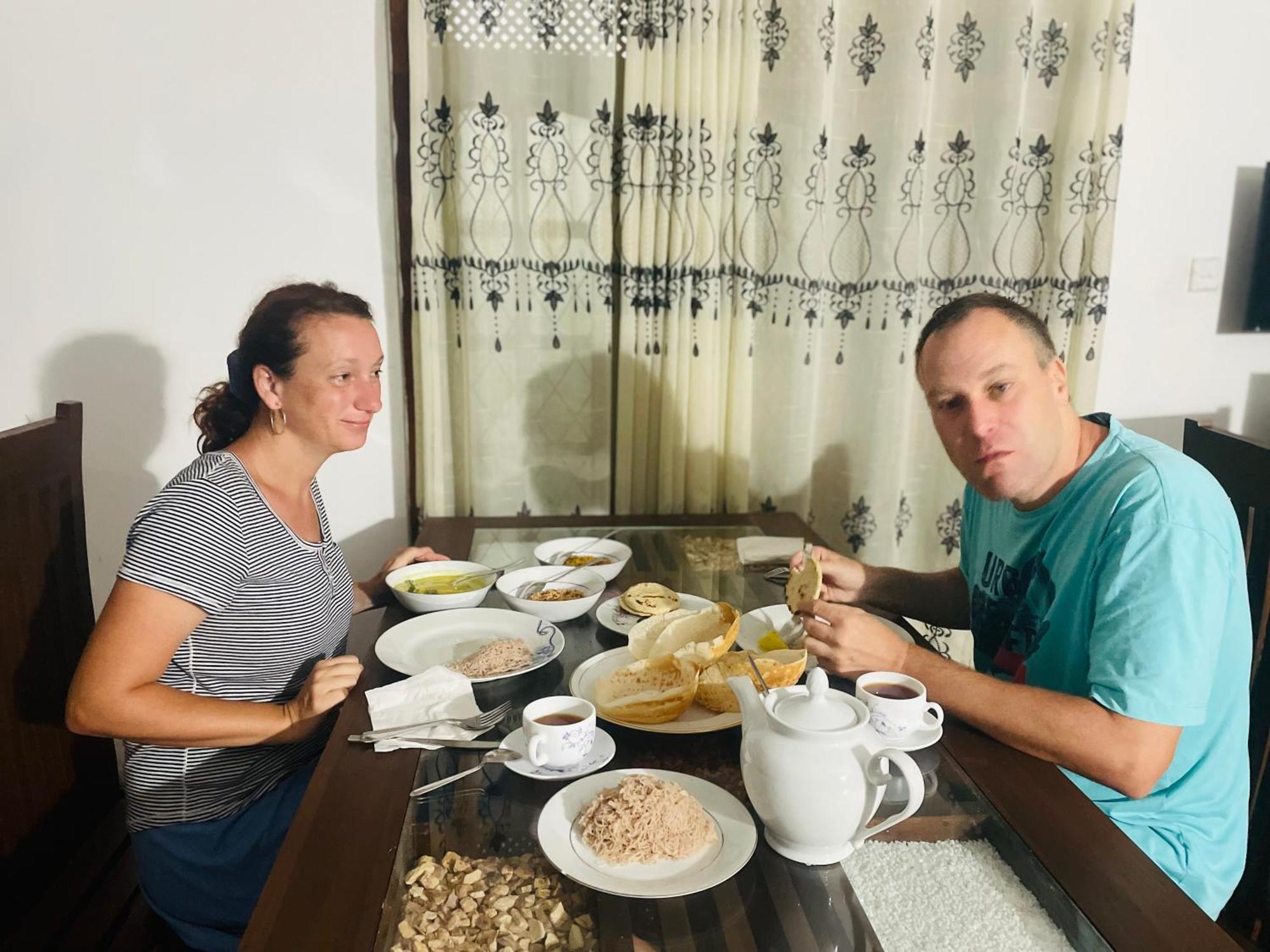 Chithra Homestay Tangalle Buitenkant foto
